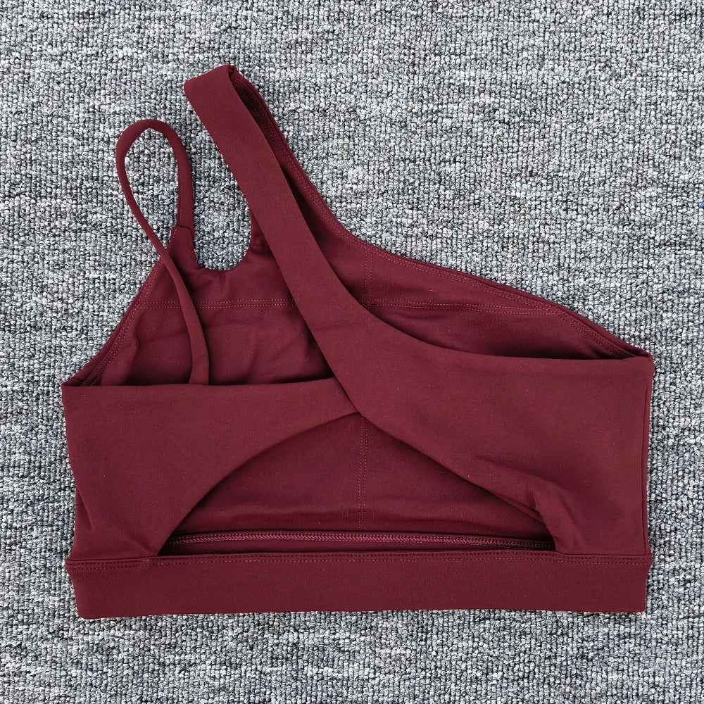 Oblique Shoulder Bra ﻿